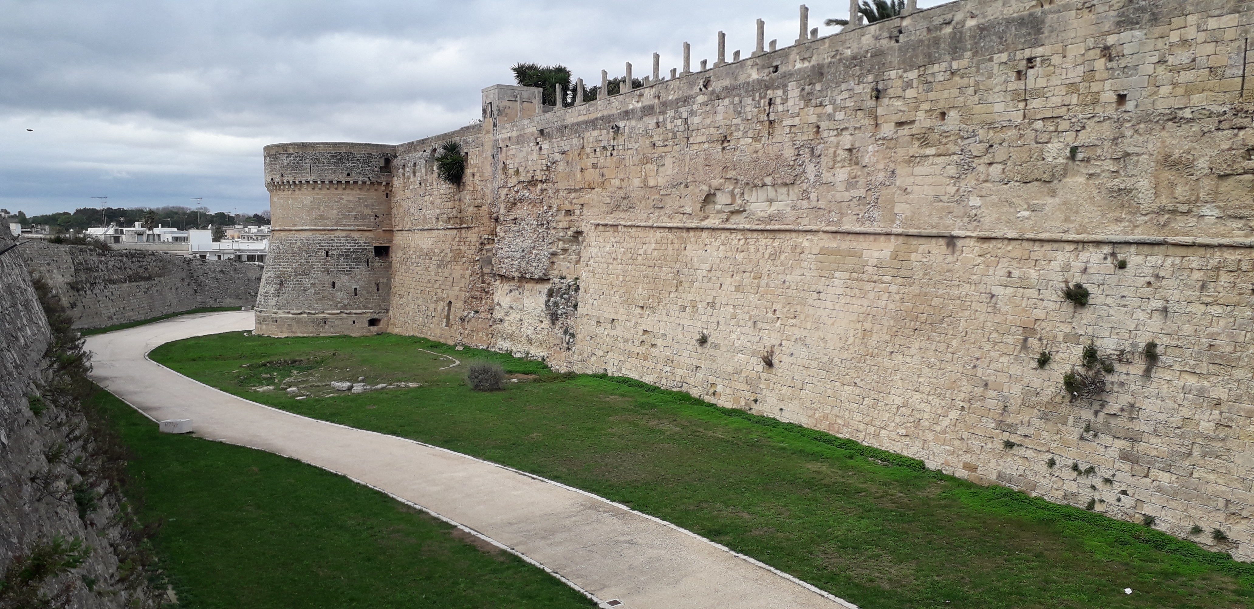 GEP 2024 - Le mura urbiche aragonesi in Terra d'Otranto: un percorso di conoscenza e valorizzazione